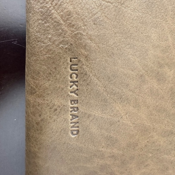 Lucky Brand Olive Crossbody Bag - Picture 4 of 9